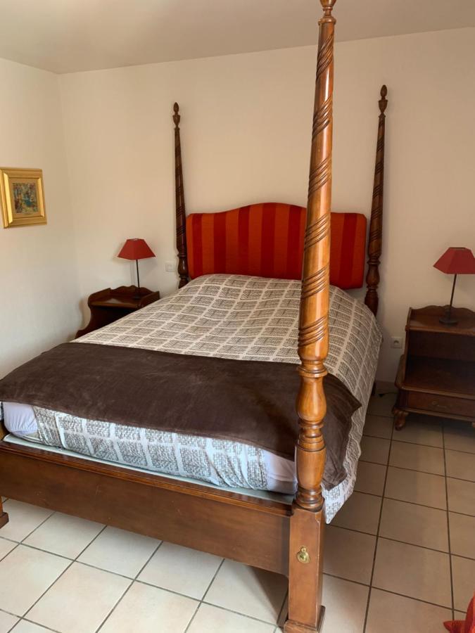 Le Saint-Hilaire Bed and Breakfast Exteriör bild