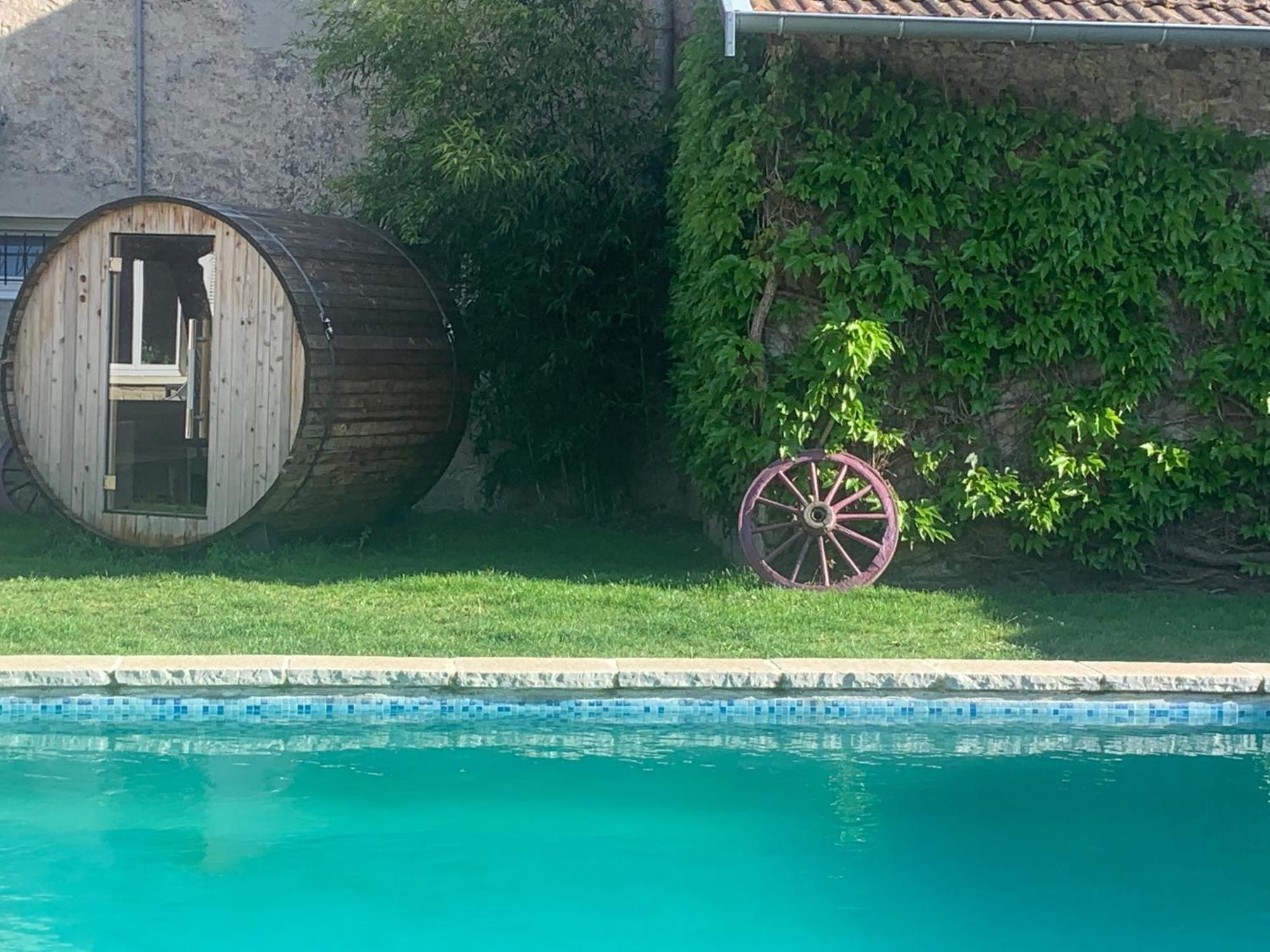 Le Saint-Hilaire Bed and Breakfast Exteriör bild