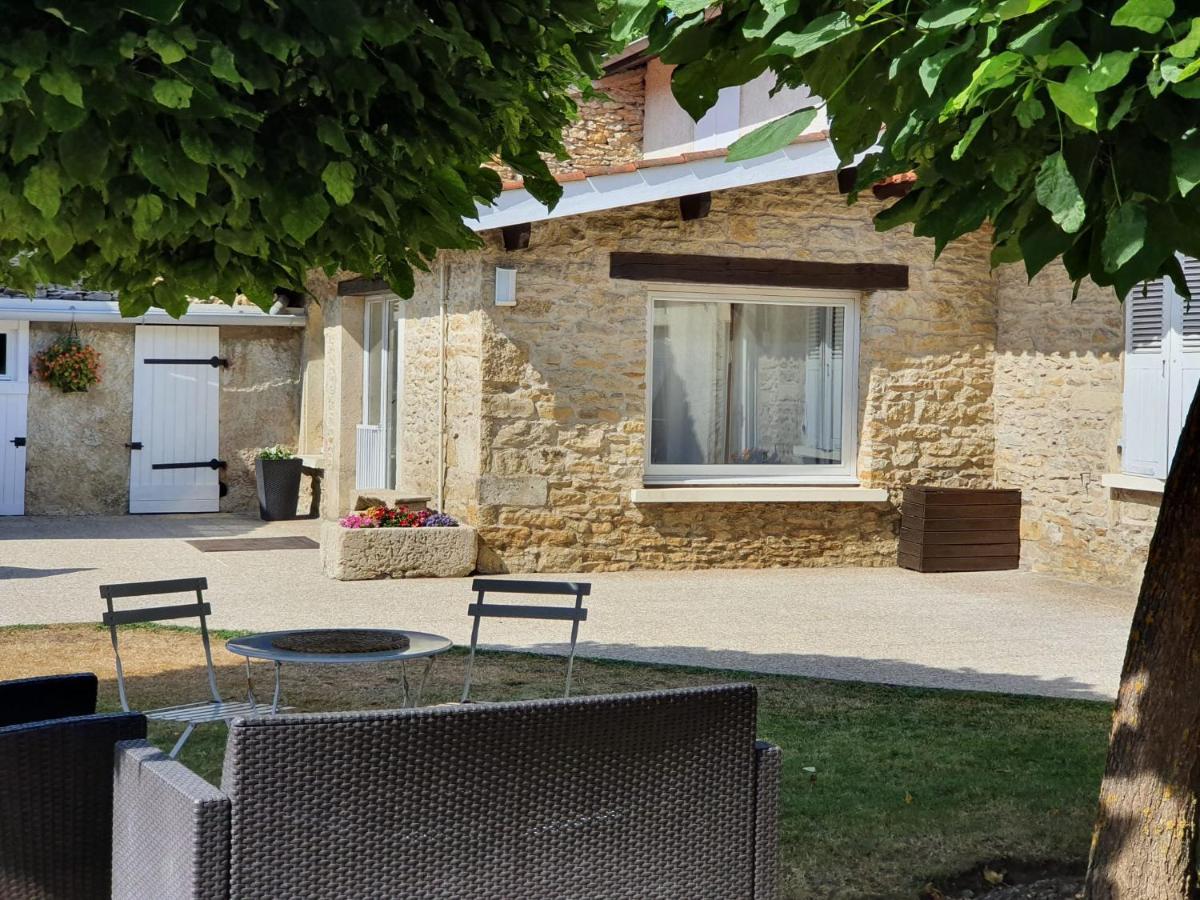 Le Saint-Hilaire Bed and Breakfast Exteriör bild