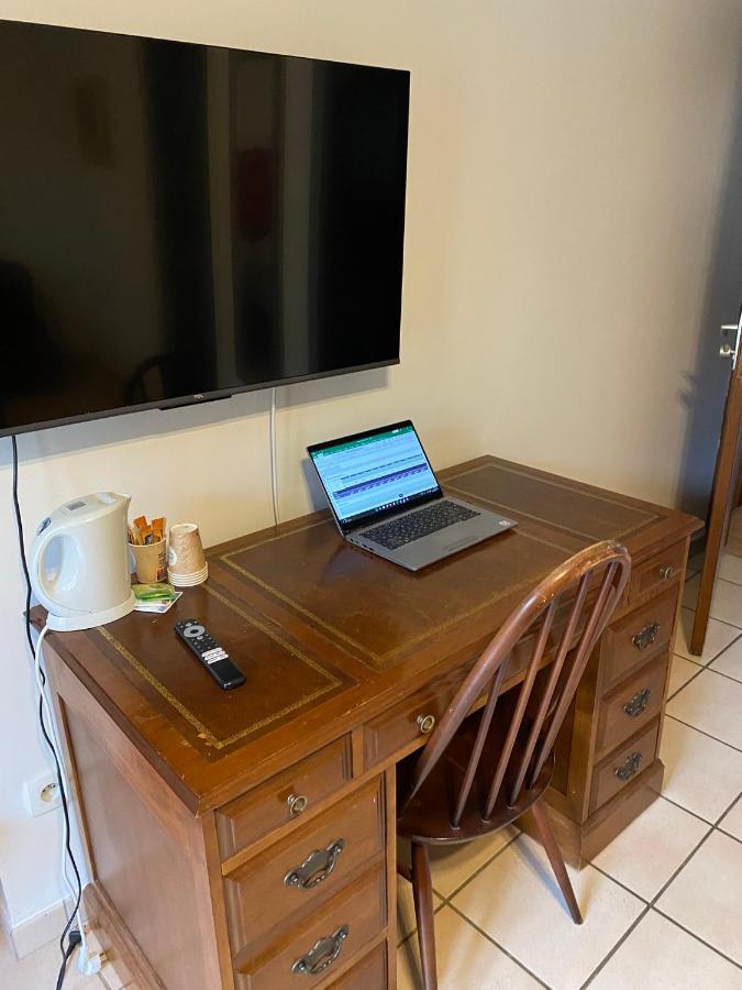 Le Saint-Hilaire Bed and Breakfast Exteriör bild